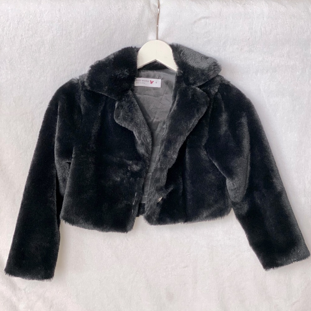 Toddler Little Girls Black Faux Fur Cropped Jacket